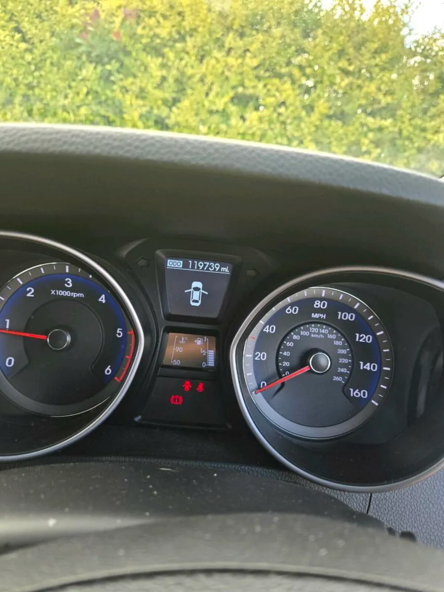 Hyundai i30 - Image 4