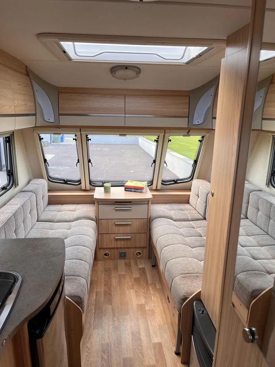 2012 ,6 berth coachman amara - Image 2