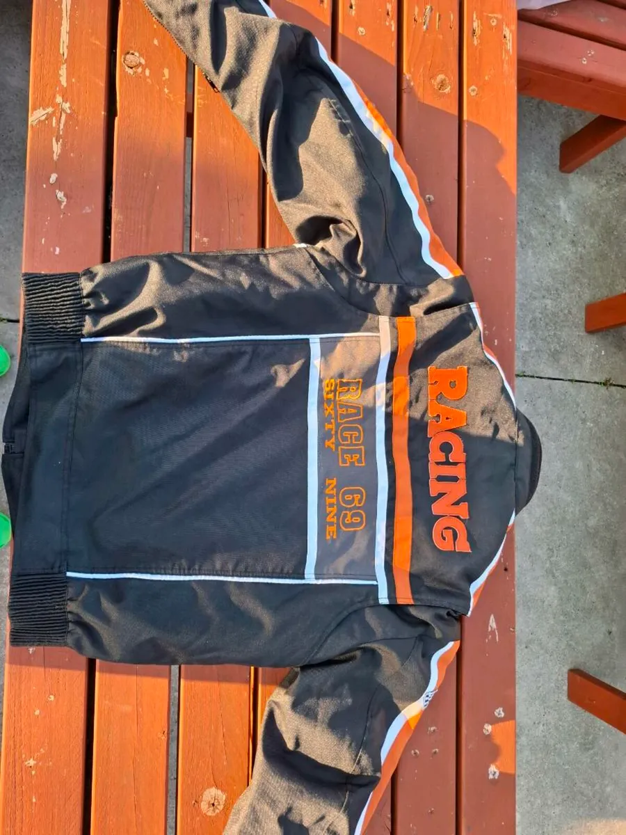 Bike jacket - Image 2