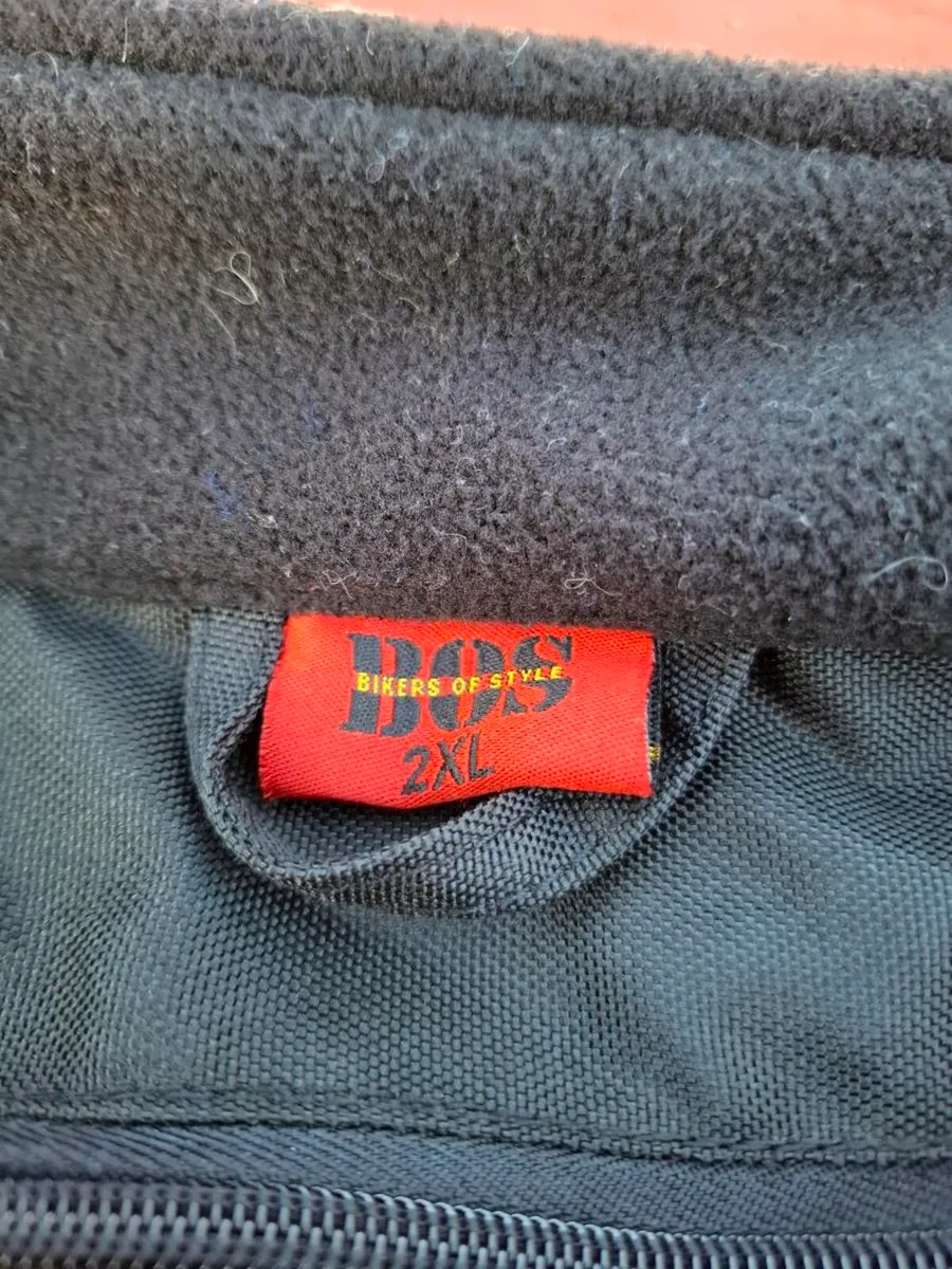 Bike jacket - Image 4