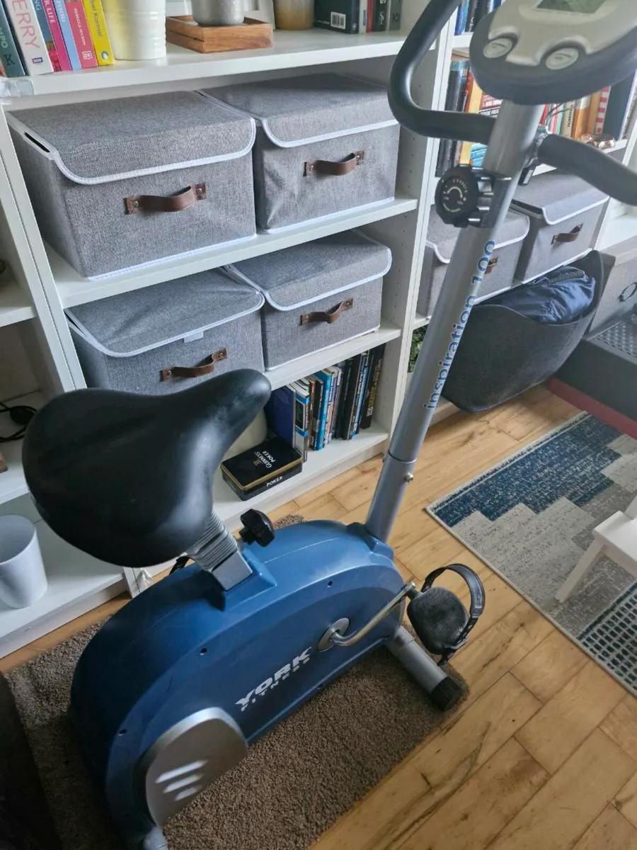 Exercise bike - Image 2