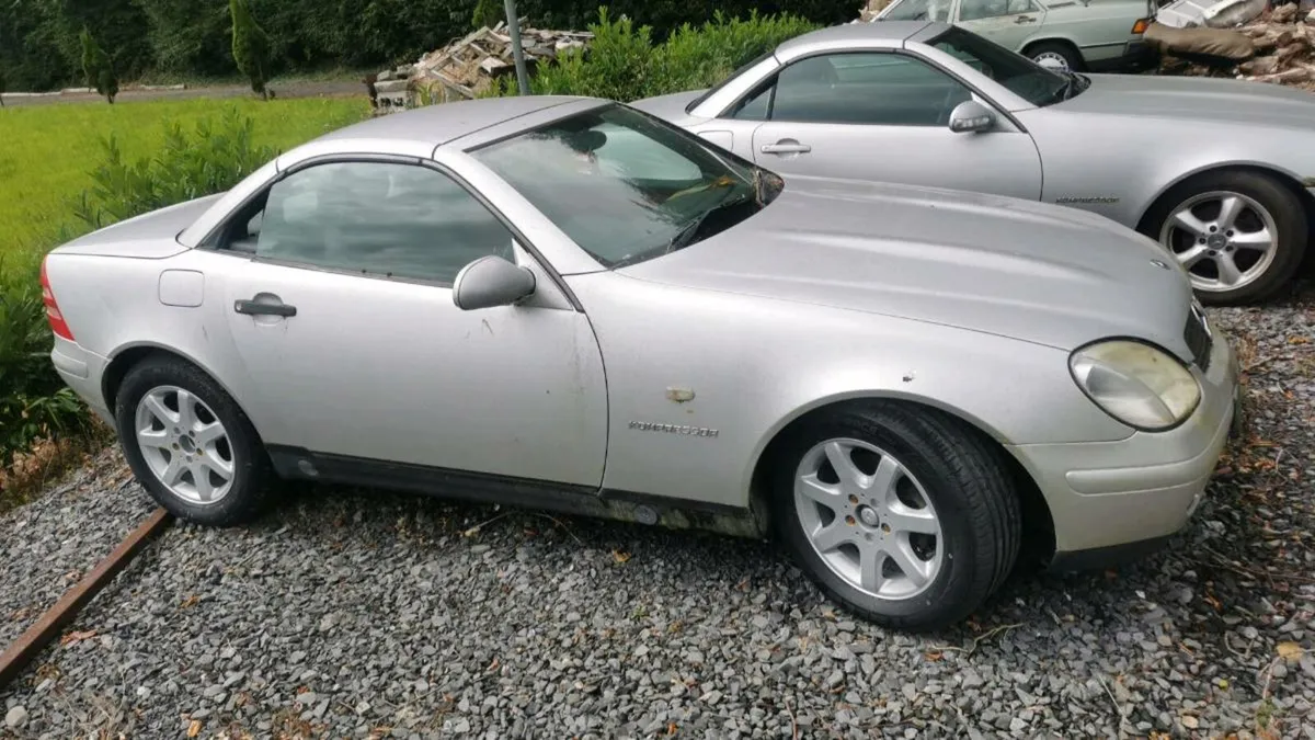Car - Image 3