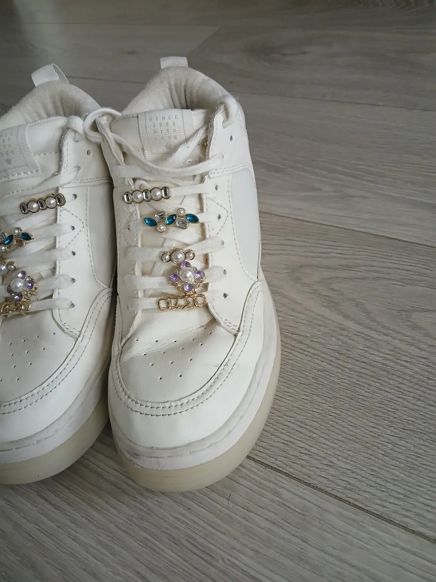 Kids shoes - Image 2