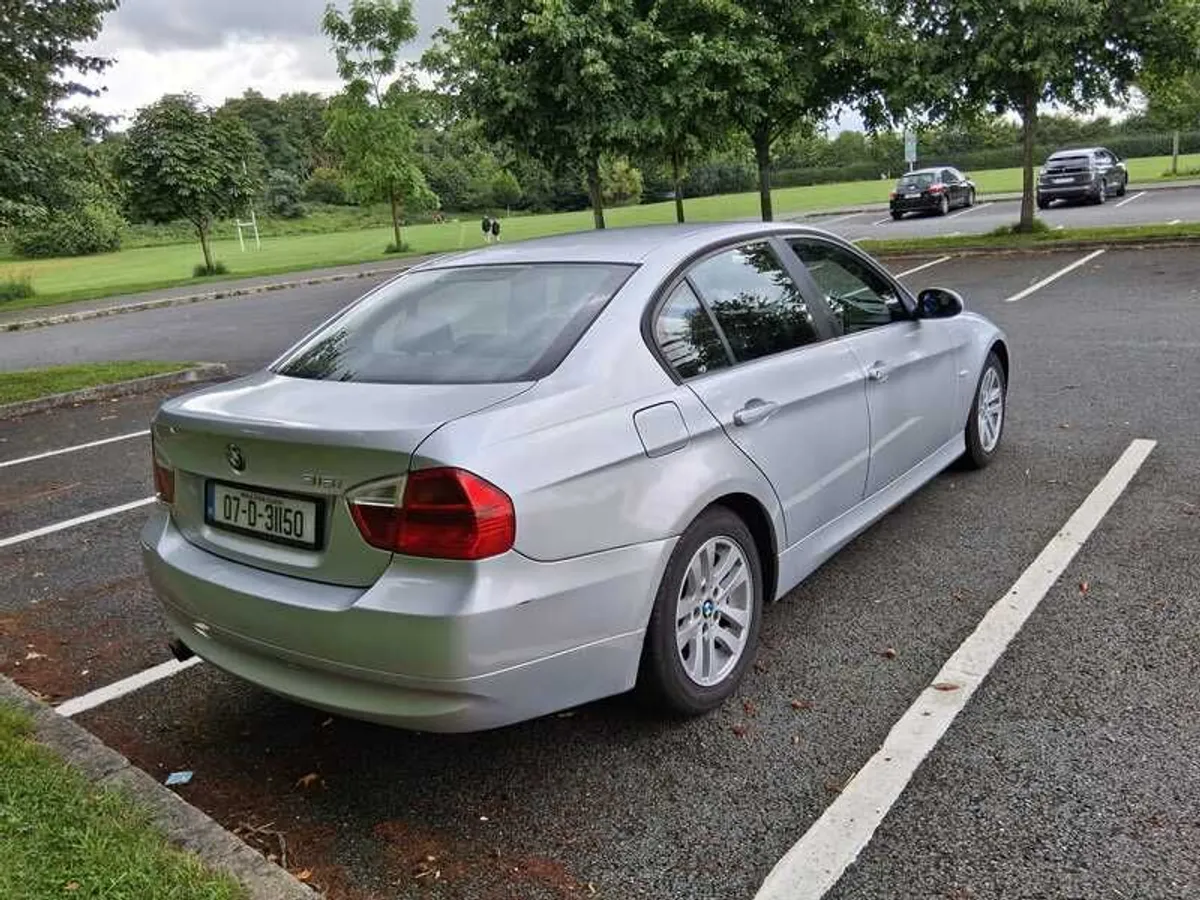 BMW 3-Series 2007 316i petrol 4-door saloon - Image 3