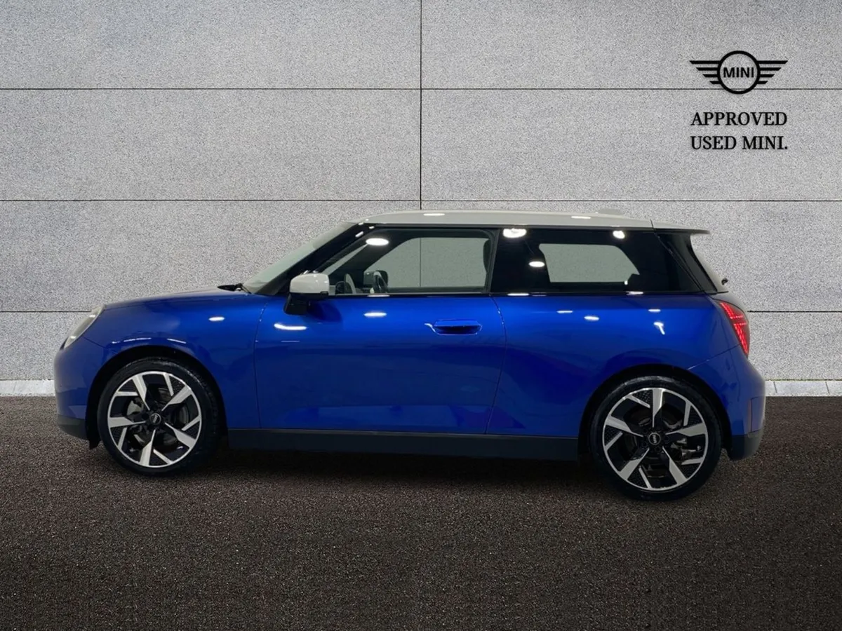MINI HATCH Cooper SE - Image 3