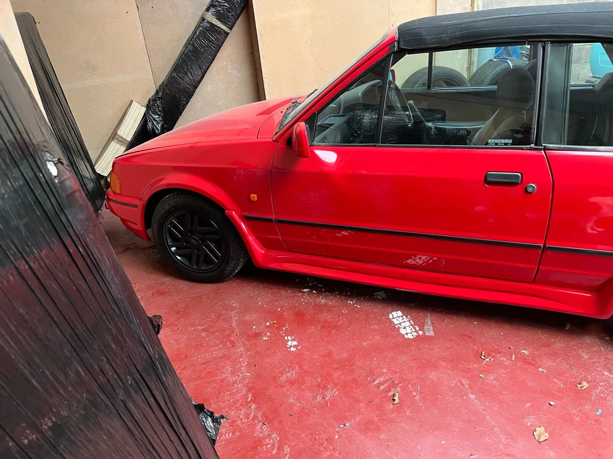Ford escort xr3i - Image 1