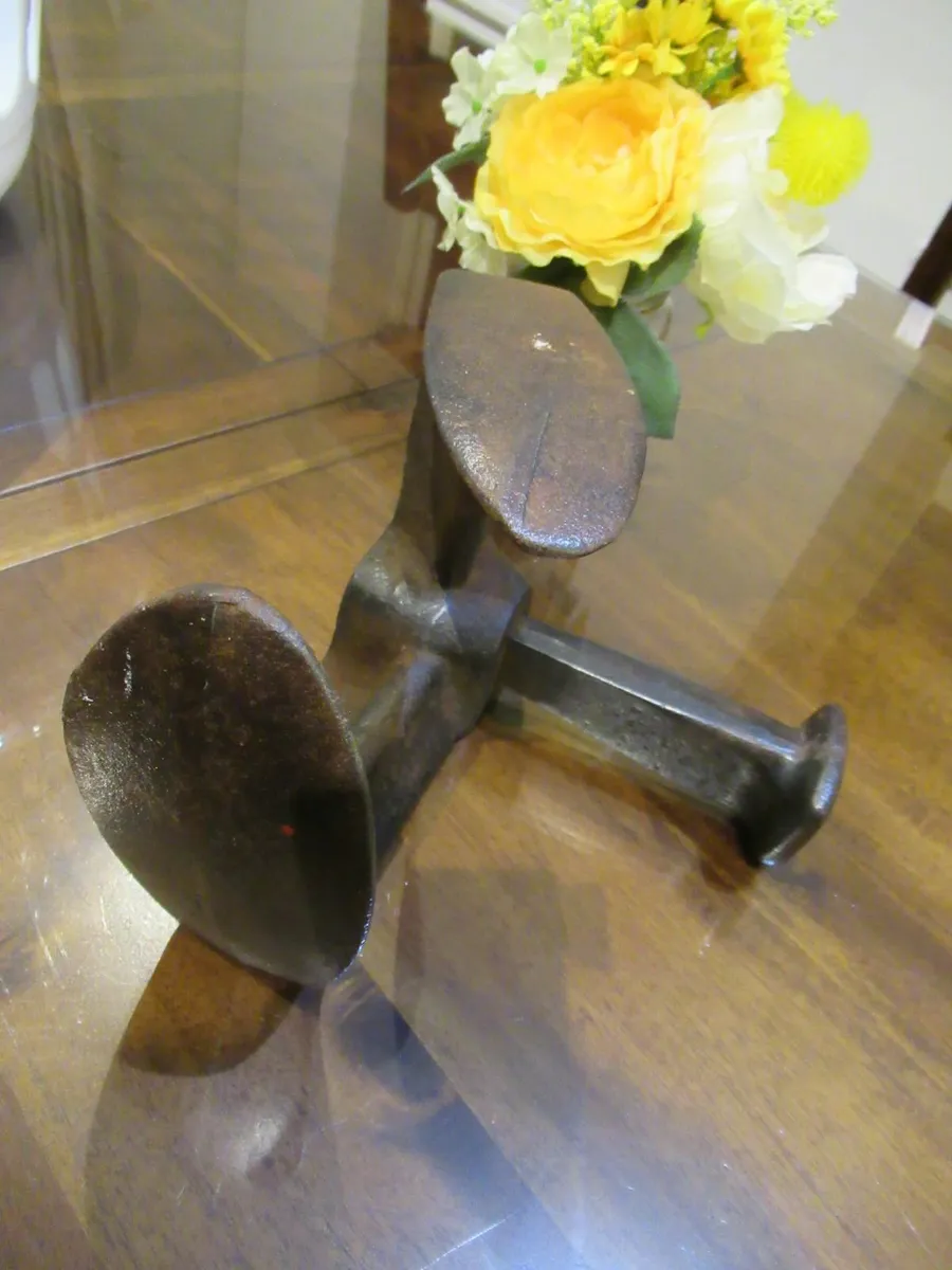 antique shoe anvil cast iron cobbler cottage RARE - Image 1
