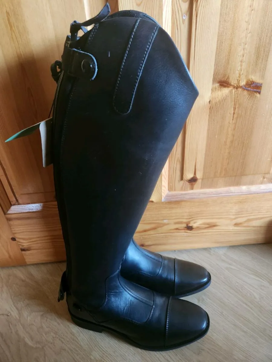 Riding boots size 8 (42) - Image 3
