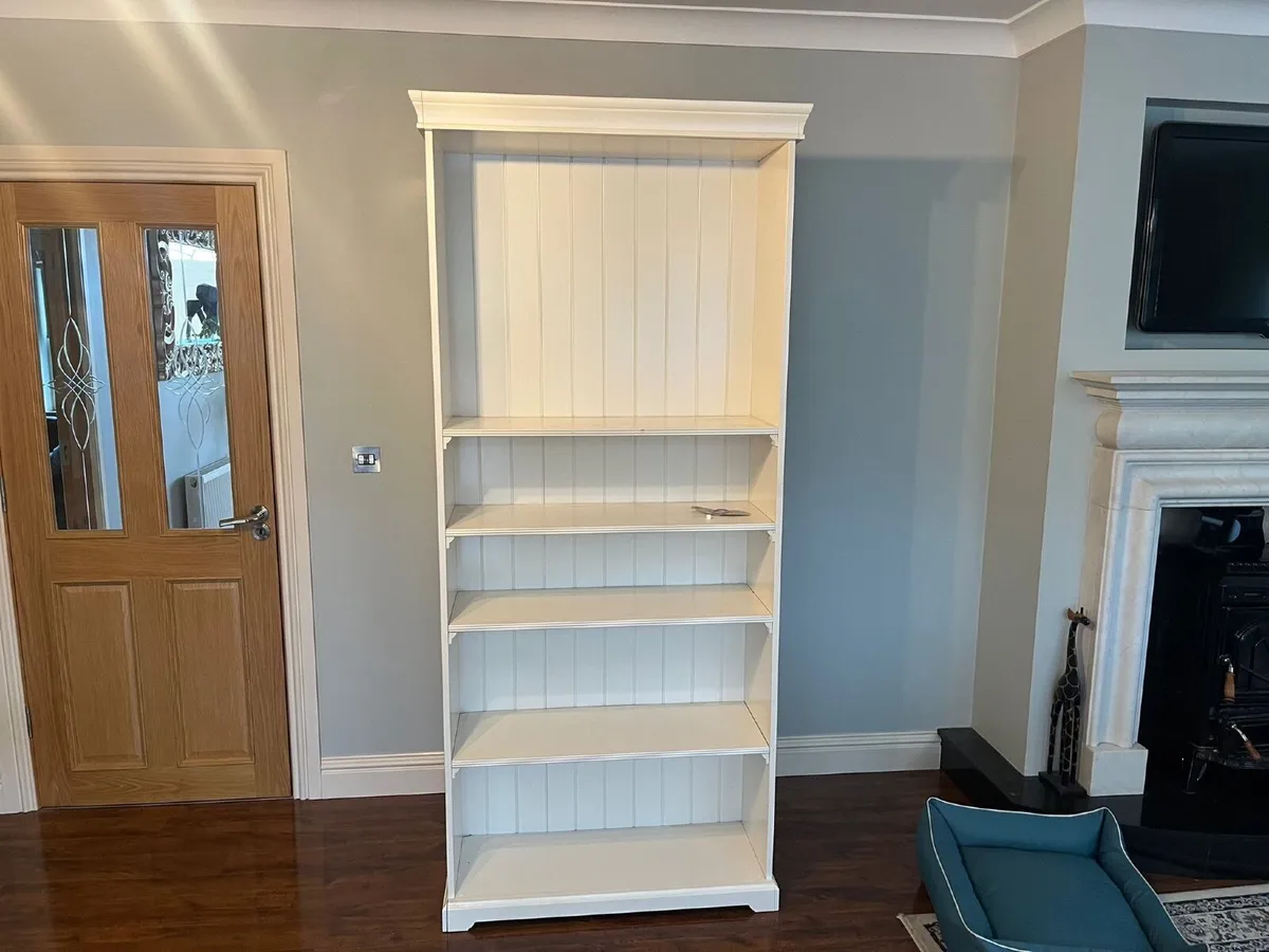 Bookshelf - Image 2