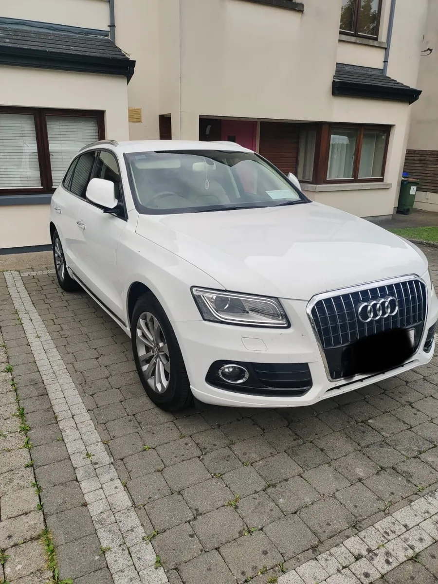 Audi Q5 - Image 1