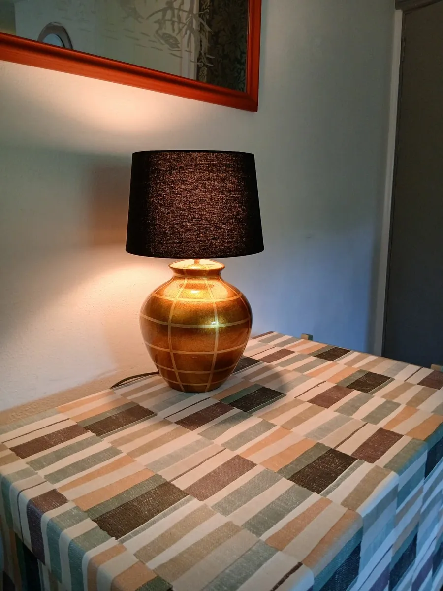 Vintage Endon Golden Table Lamp. - Image 2