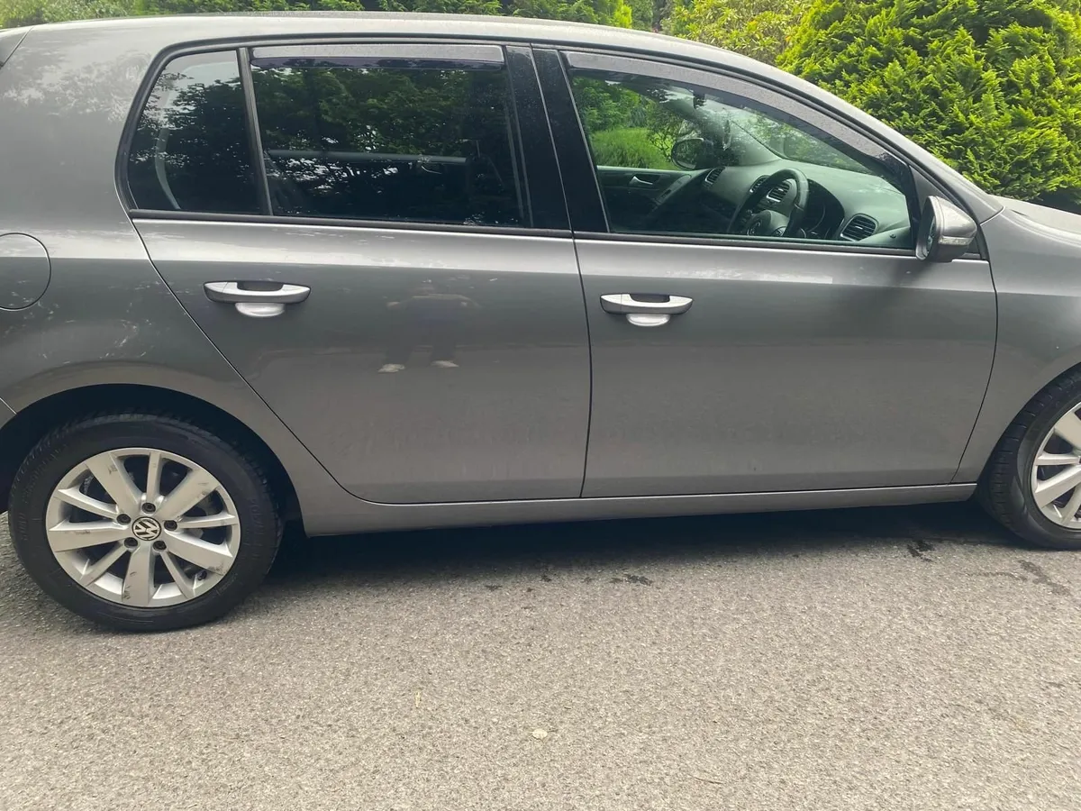Volkswagen Golf 2012 - Image 3