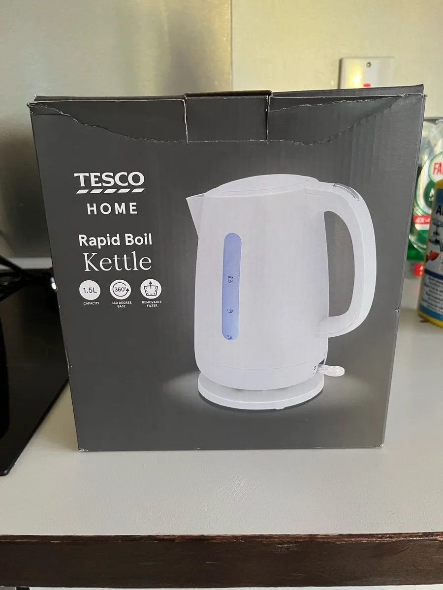 Electric Kettle - Image 1