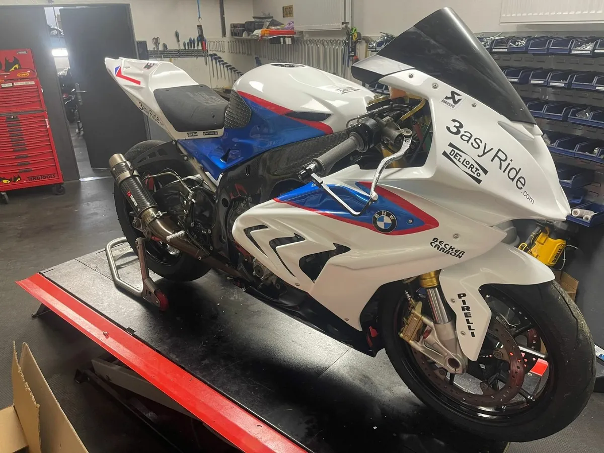 Track race bike - Image 1