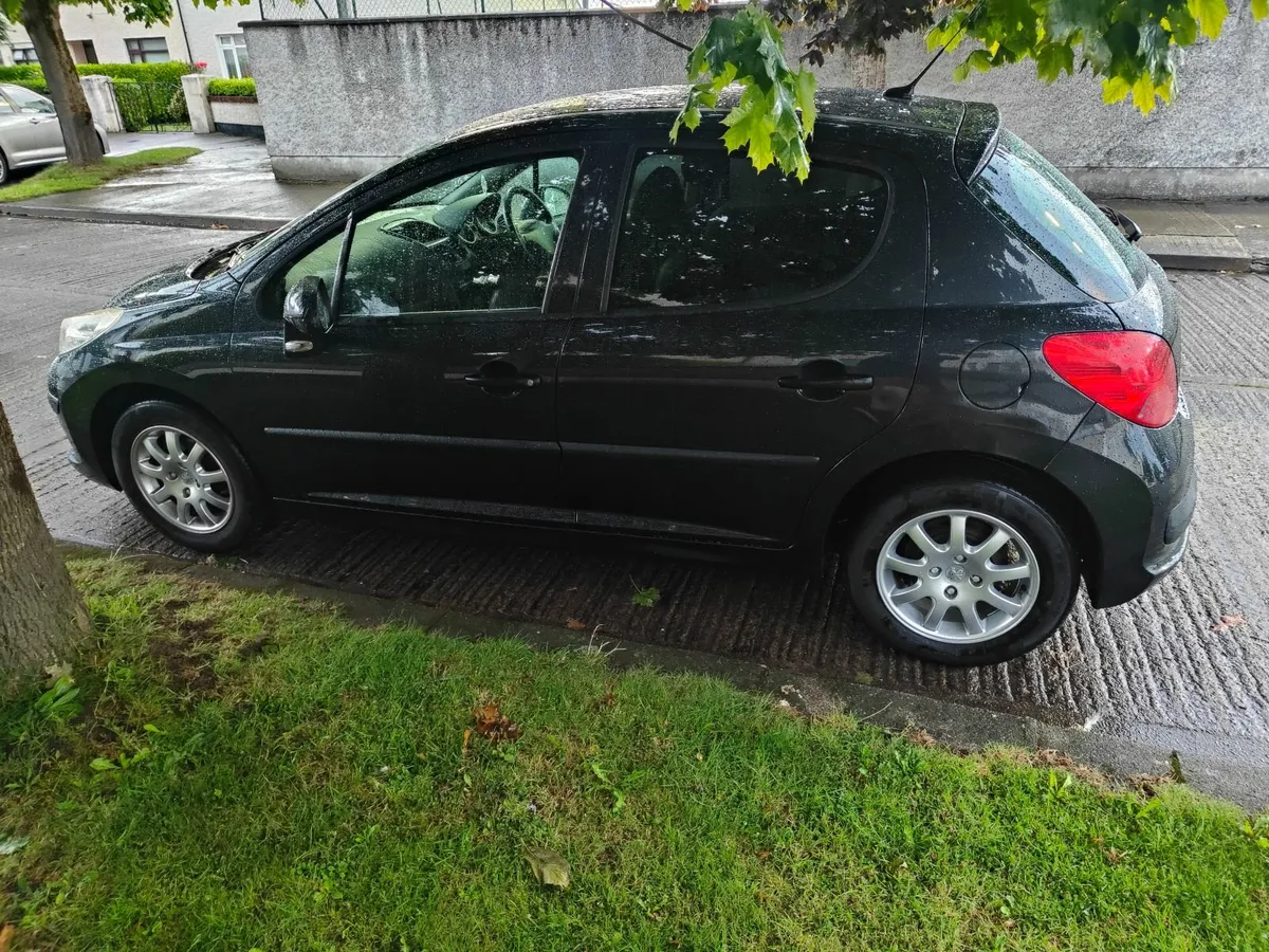 Peugeot 207 2007 - Image 2