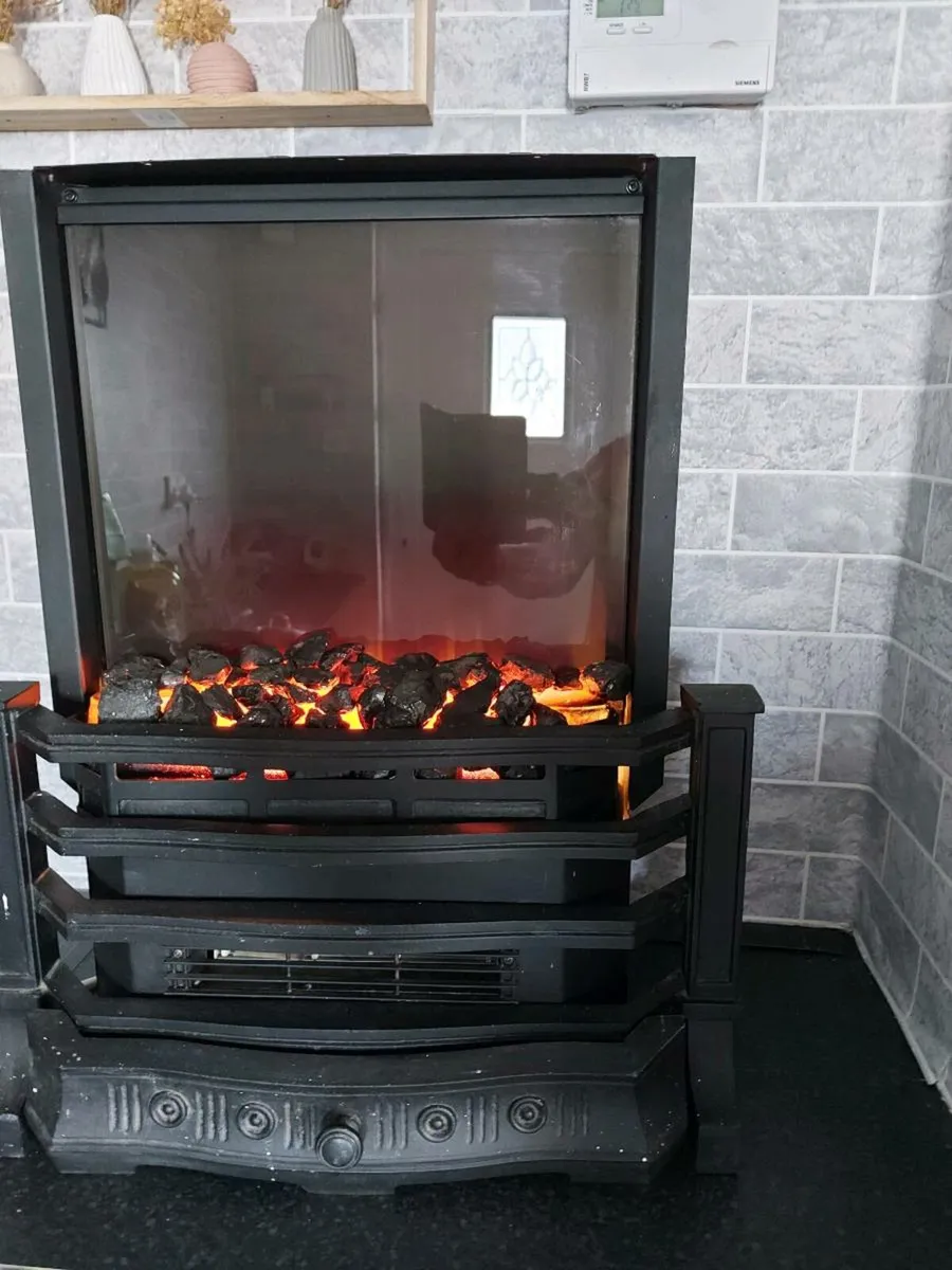 Free standing electric coal effect fire - Image 2