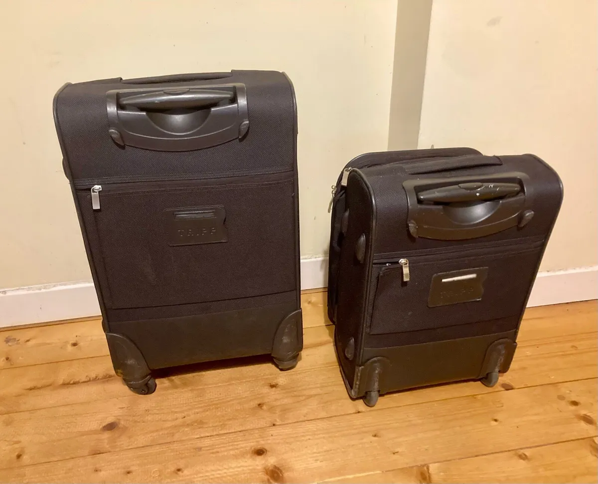 2-Piece Black Travel Luggage Set - Image 3