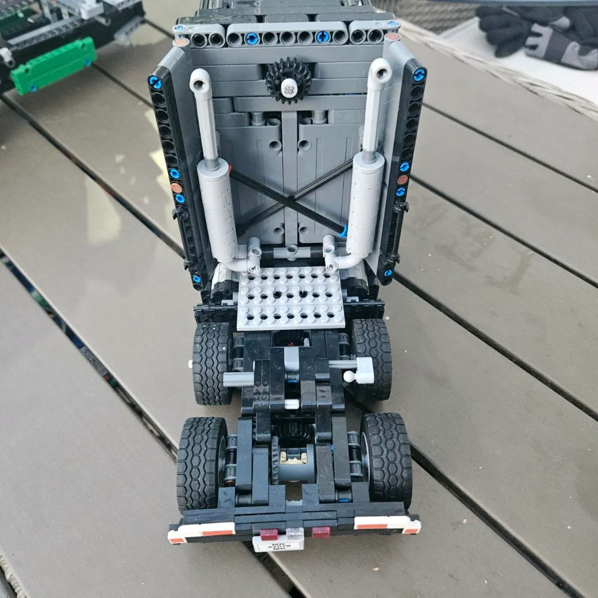 Lego Technic Mack Anthem 42078 - Image 4