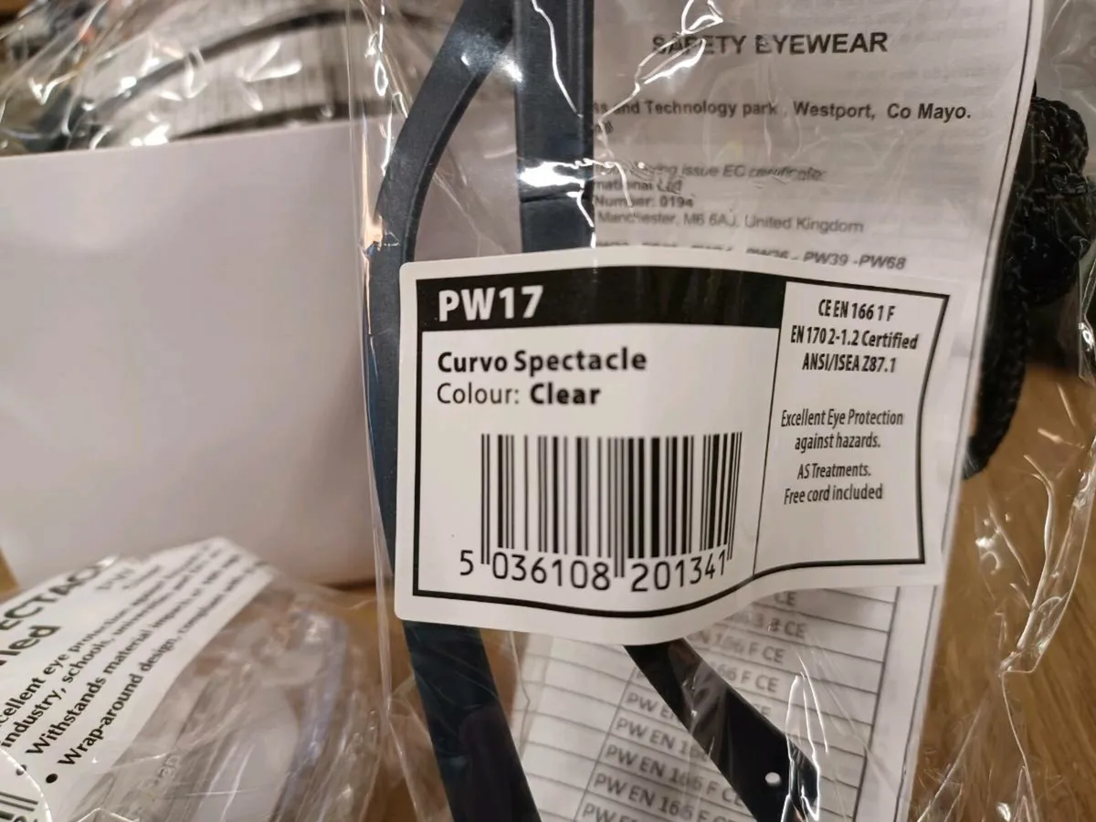 Safety glasses - Image 1
