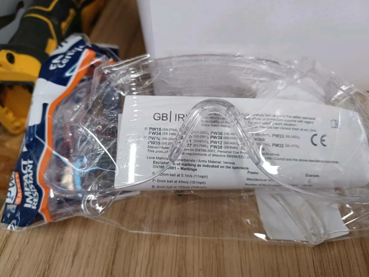 Safety glasses - Image 3