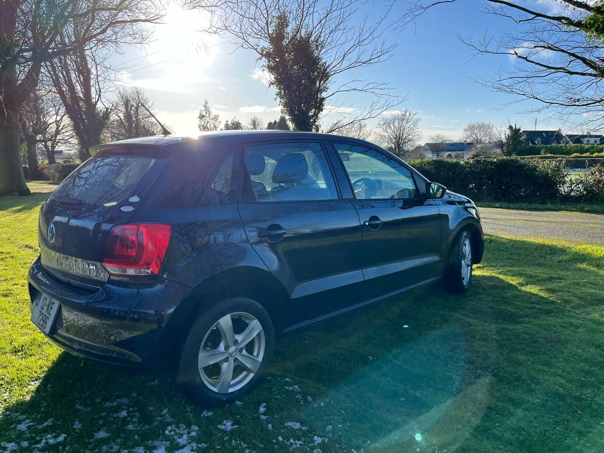 Car - Image 2