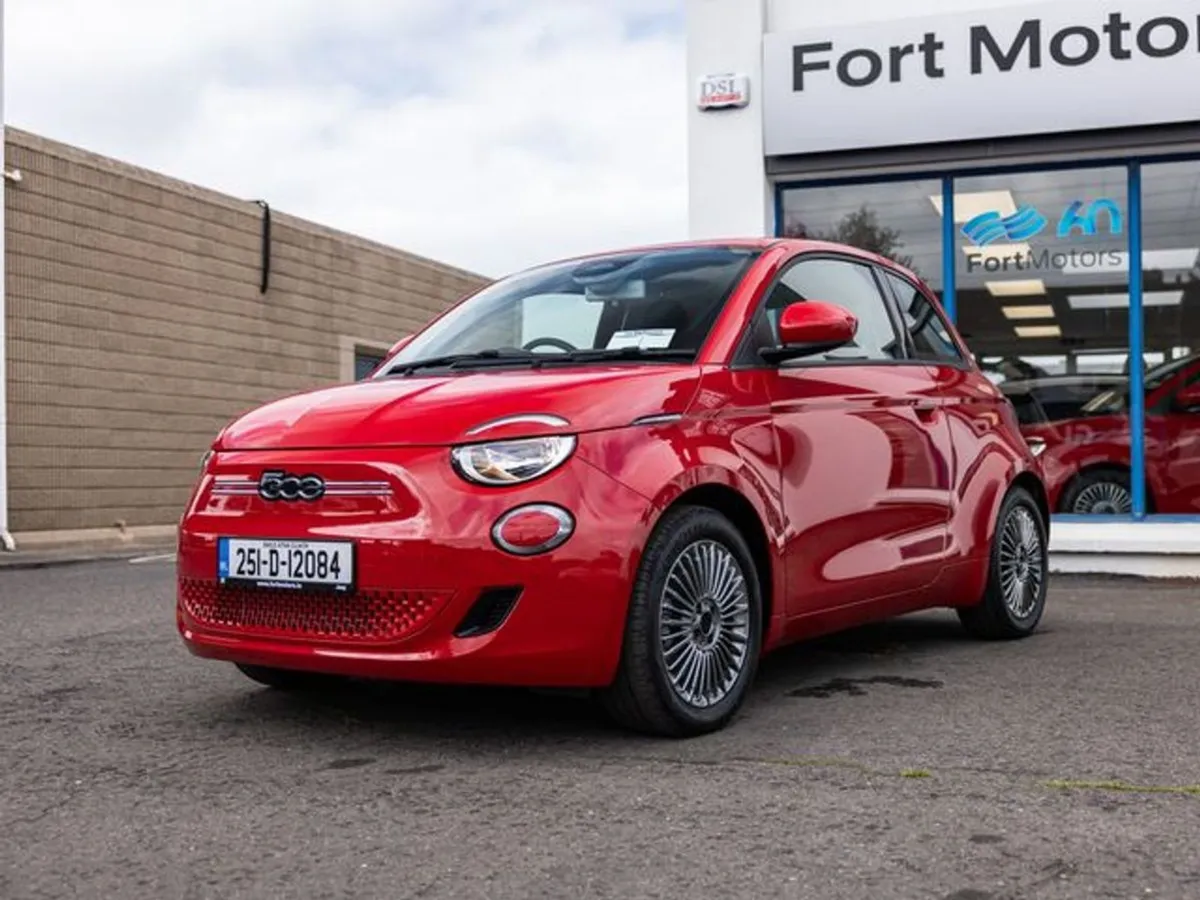 Fiat 500 Icon 42kwh 3DR Auto - Image 3
