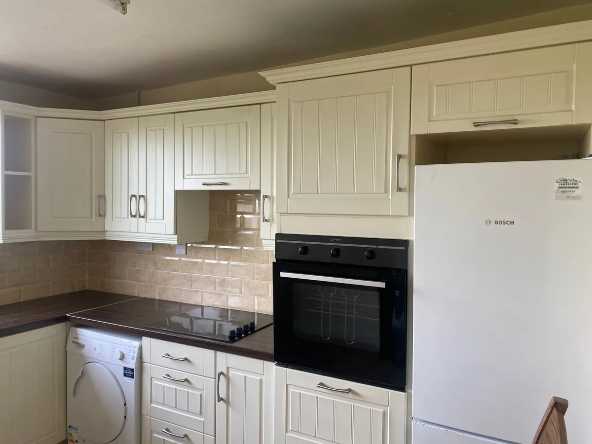Complete Kitchen - Image 1
