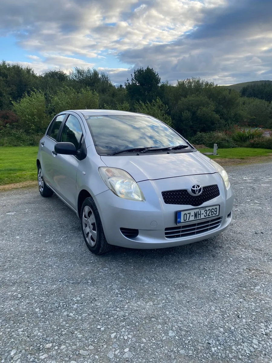 Toyota Yaris 2007 - Image 1