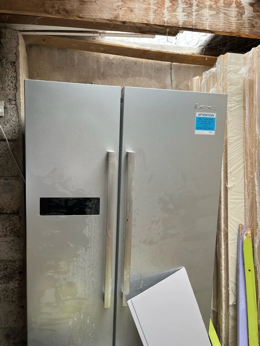 Fridge - Image 2