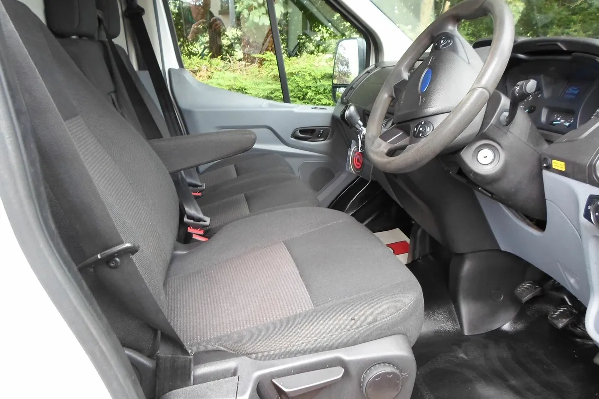 Ford Transit 2018 - Image 4