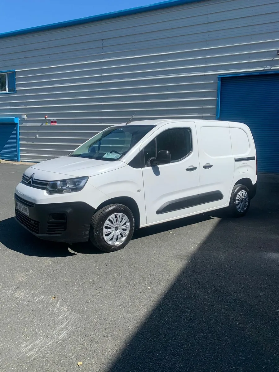 Citroen Berlingo 2020 - Image 2