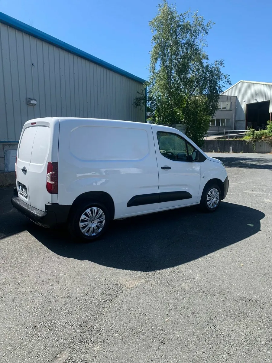 Citroen Berlingo 2020 - Image 3