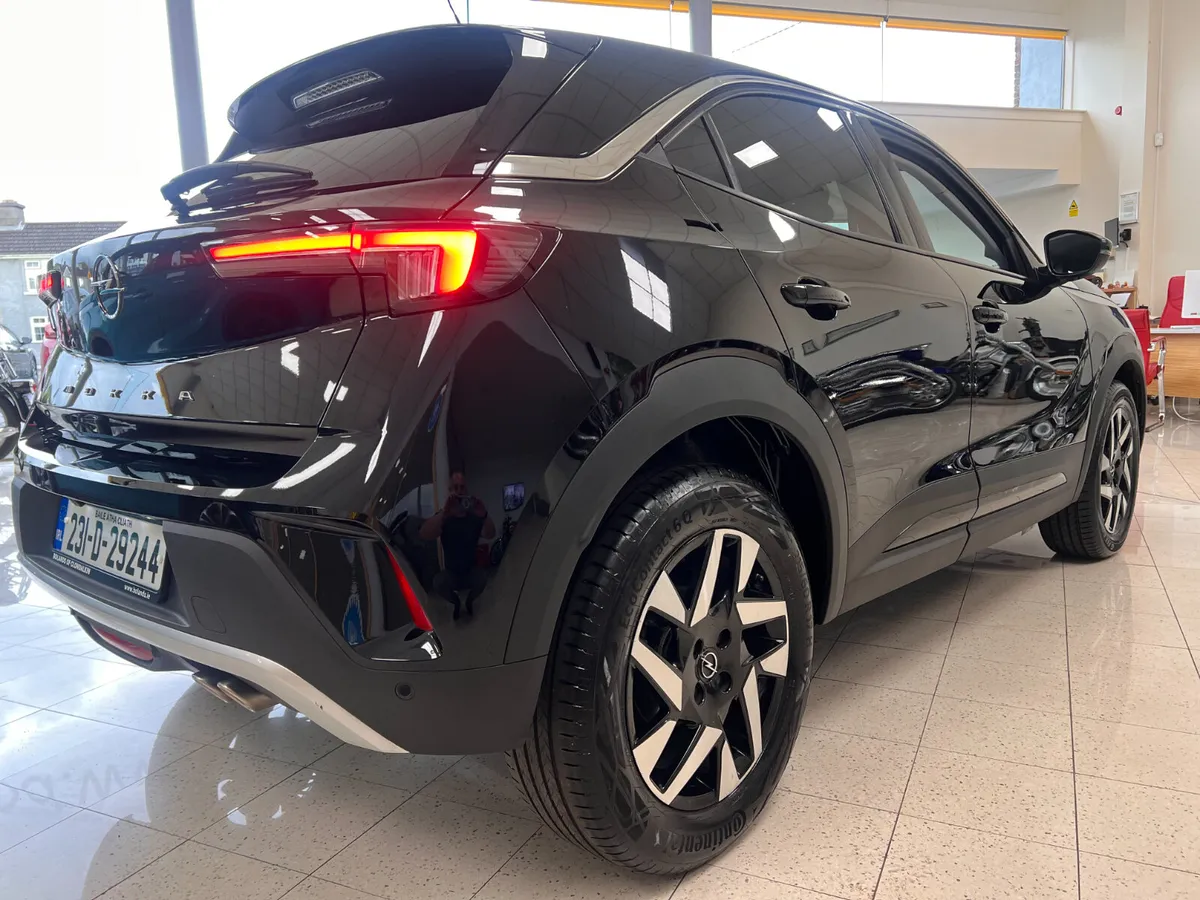Huge Spec As New Low Kms 1 Owner Heated Seats & St - Image 1