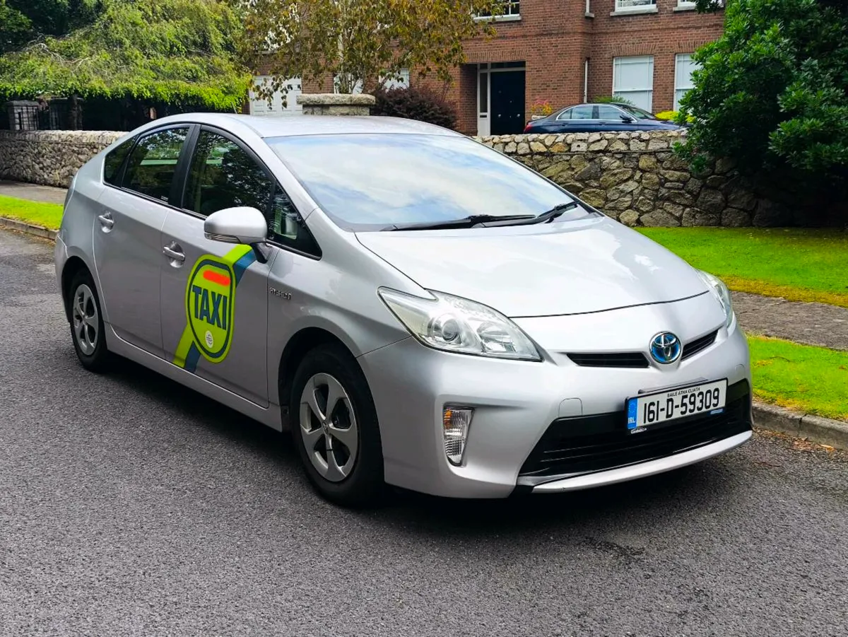 2016 PRIUS HYBRID EX TAXI - Image 1