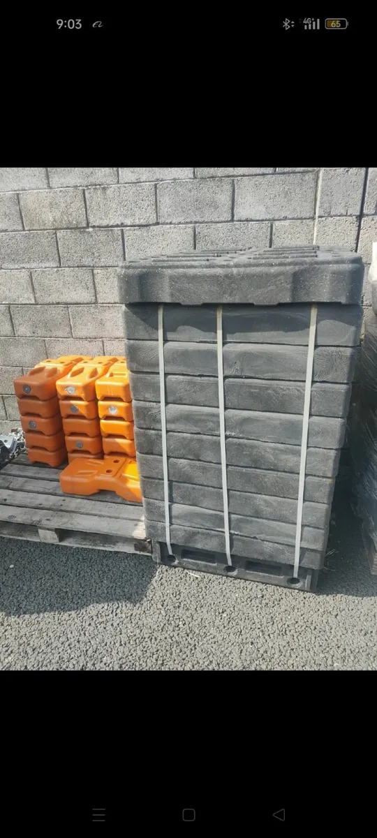 temporary fence blocks - Image 3