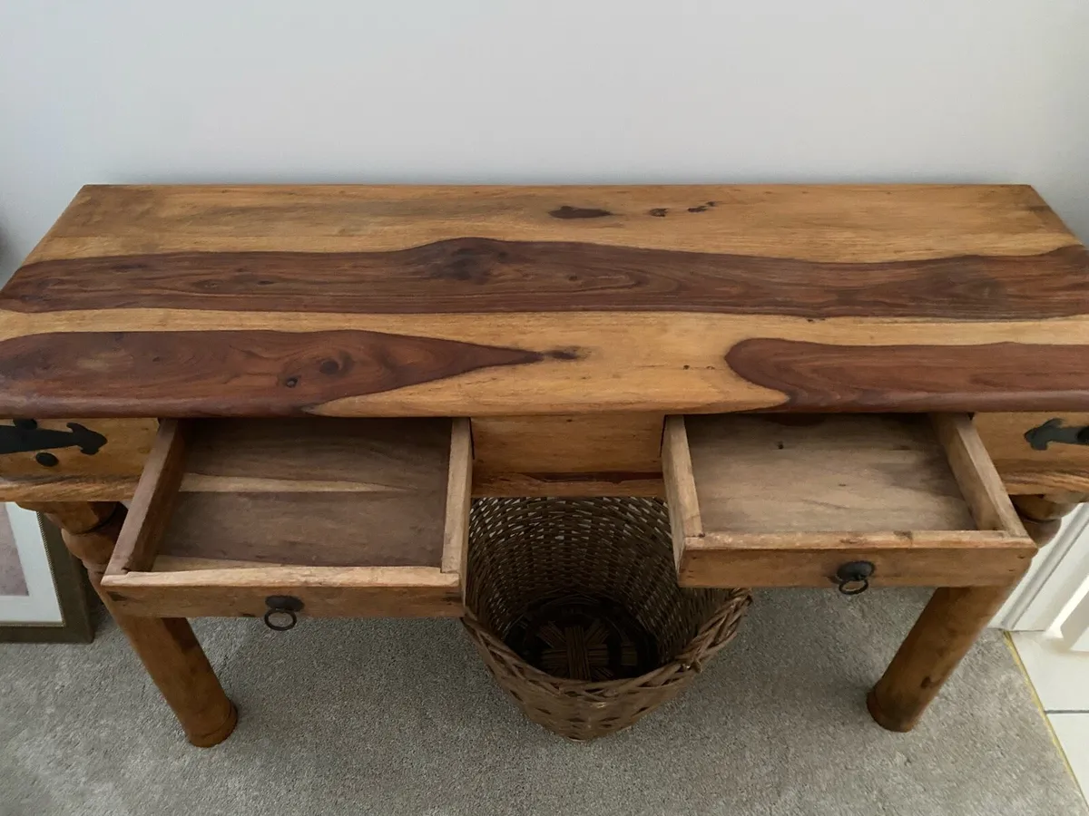 Console Table - Image 2