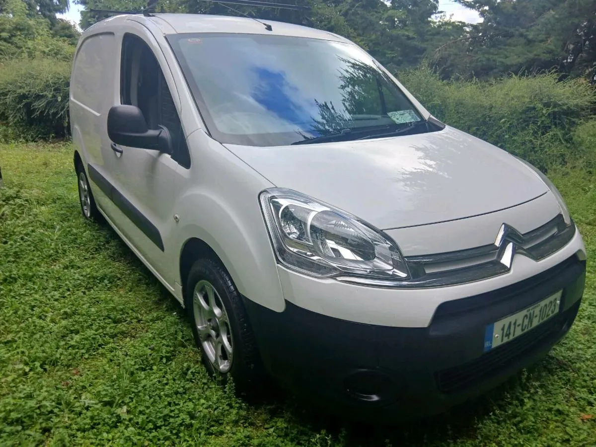 Citroen berlingo  test and tax - Image 1