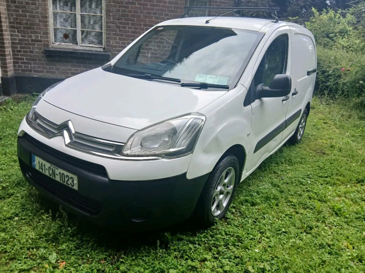 Citroen berlingo  test and tax - Image 3