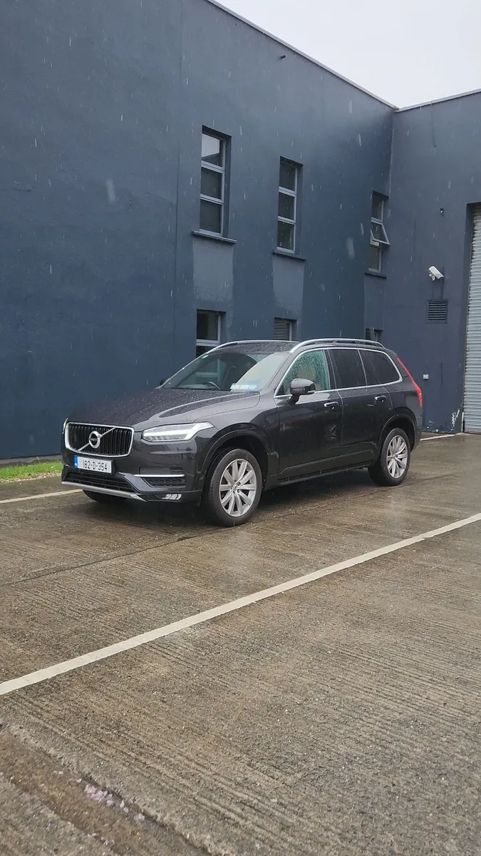 Volvo xc90 - Image 4