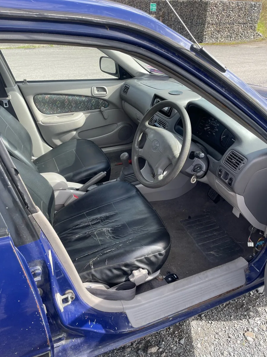 Toyota Corolla e11 1.3 1998 - Image 3