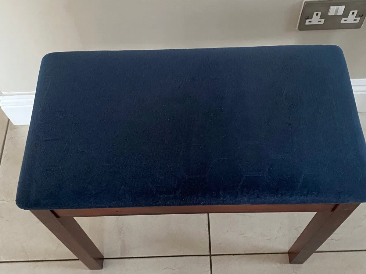 Piano seat - Image 2