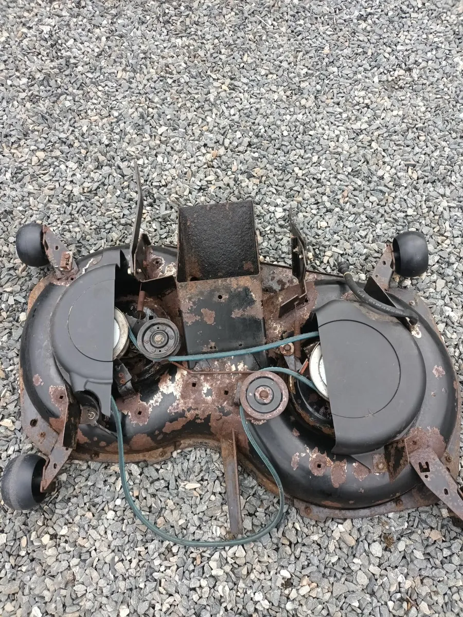 Husqvarna TC142  Deck - Image 1