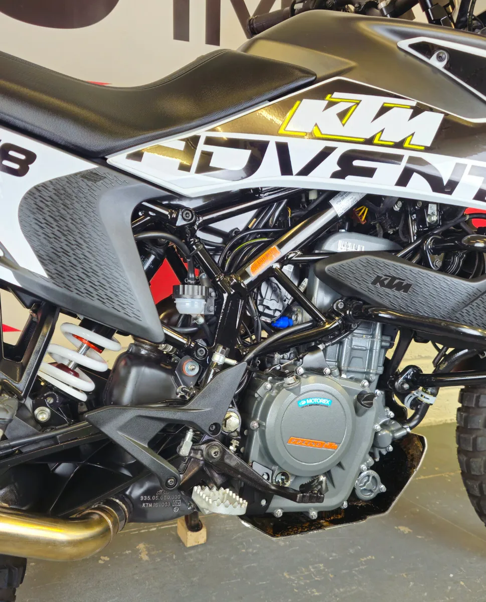 2022 KTM 390 Adventure - Image 2