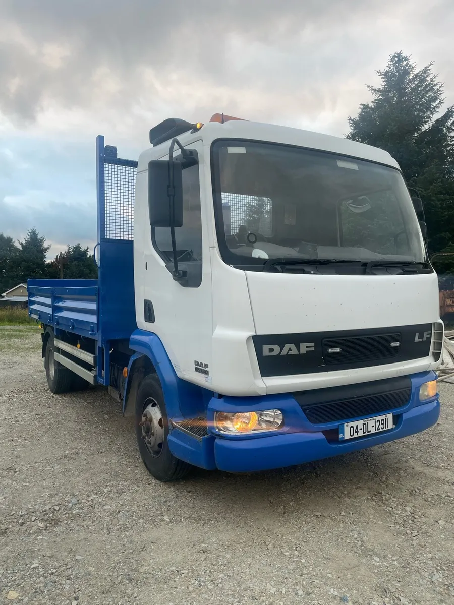 Daf tipper 7.5 ton - Image 1