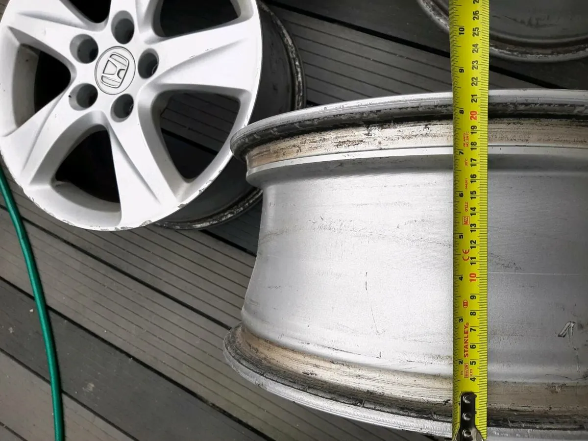 Honda alloy wheels - Image 3