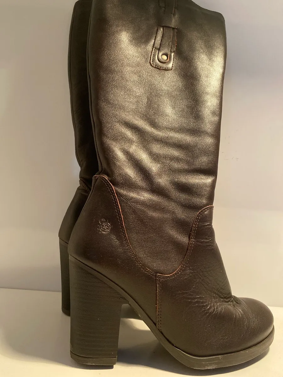 Boots - Image 3