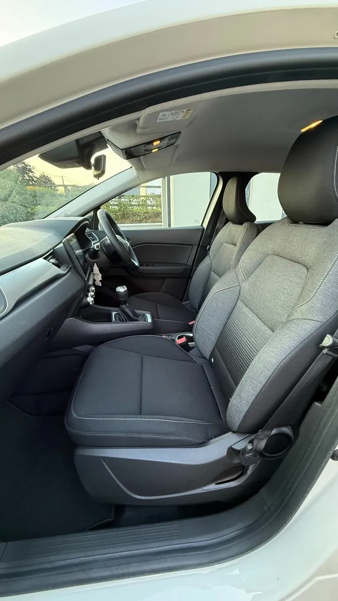 Renault Captur 2021 - Image 4