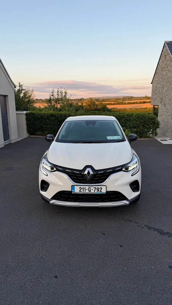 Renault Captur 2021 - Image 1