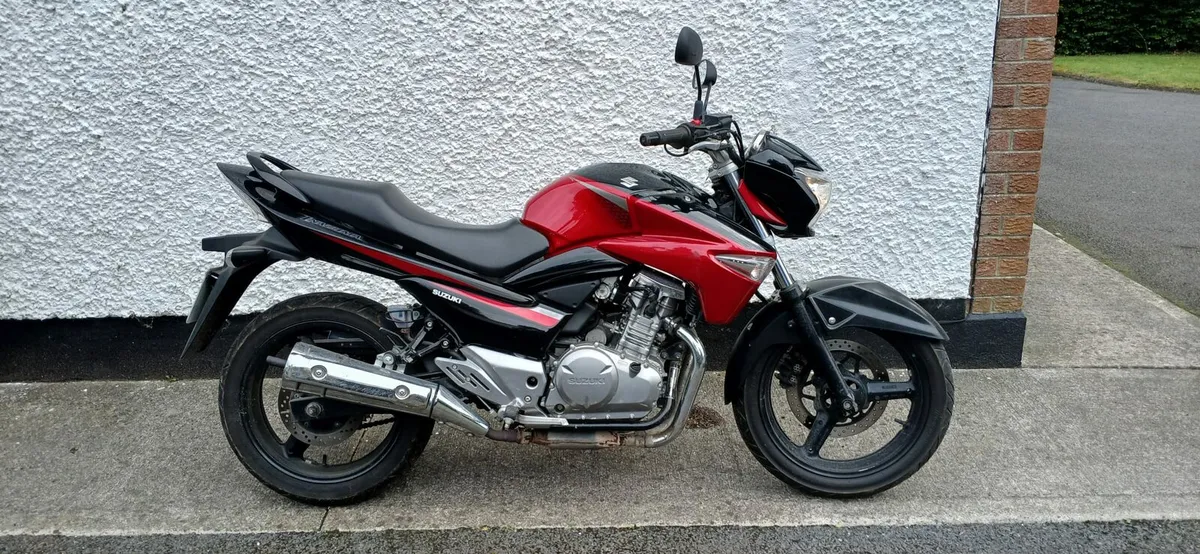 Suzuki Inazuma 250 - Image 1