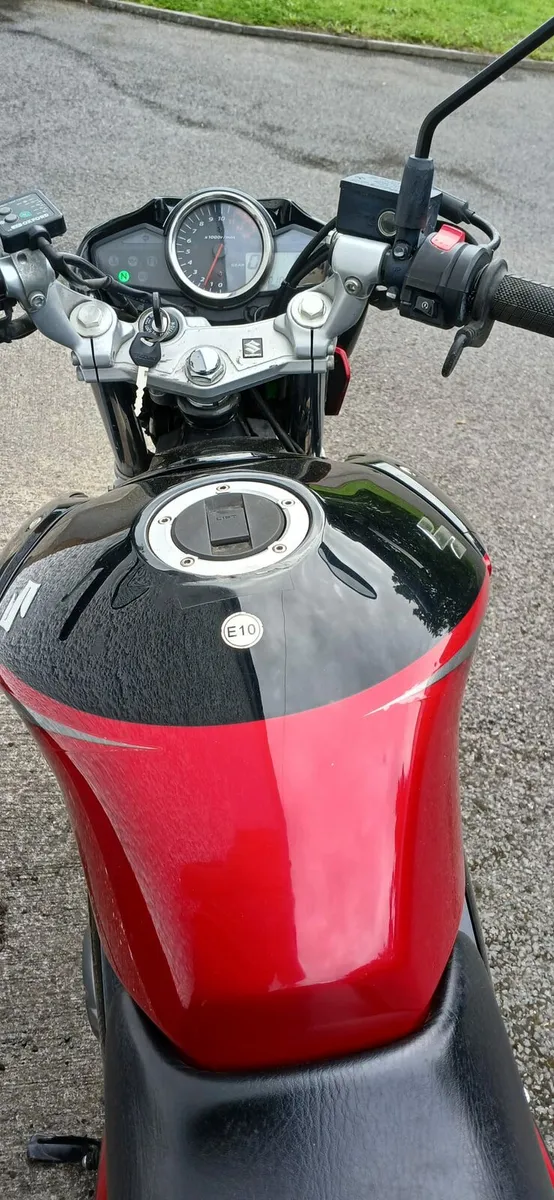 Suzuki Inazuma 250 - Image 3